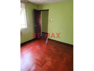 Foto 11 de 1106726 Venta De Departamento Segundo Piso Y Los Aires Del Tercer Piso Mas Estacionamiento En Zona Exclusiva Del Distrito Del Rímac