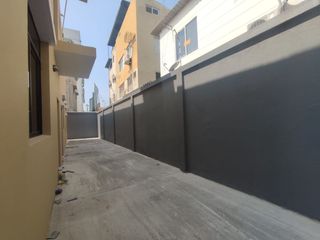 Foto 9 de Venta casa para oficinas, empresa o residencial, La Garzota, Guayaquil