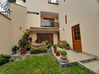 Foto 4 de VENDO CASA EN CONDOMINIO EN LA CAPULLANA CERCA A PARQUE