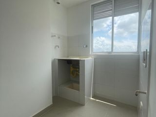 Foto 11 de APARTAMENTO EN ARRIENDO EN RIOMAR #191554227