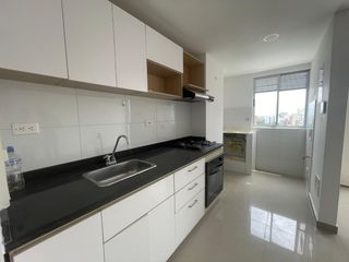 Foto 3 de APARTAMENTO EN ARRIENDO EN RIOMAR #191554227