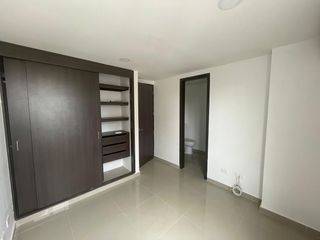 Foto 4 de APARTAMENTO EN ARRIENDO EN RIOMAR #191554227