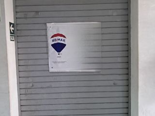 Foto 4 de Vendo Local Comercial Gamarra