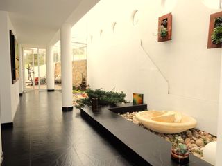 Foto 22 de ESPECTACULAR!!!! Excelente Vista y Diseño!!!!! Con Piscina