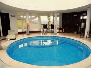 Foto 31 de ESPECTACULAR!!!! Excelente Vista y Diseño!!!!! Con Piscina