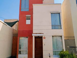 Foto 2 de Casa En Venta Tres Pisos De 98.48 M2 Villa Club 3 - Carabayllo