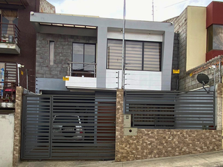 Foto 1 de VENTA DE AMPLIA CASA EN RICAURTE