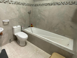 Foto 6 de VENTA DE AMPLIA CASA EN RICAURTE