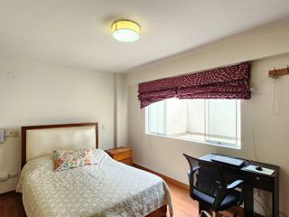 Foto 6 de VENTA DE DEPARTAMENTO EN MIRAFLORES  192.99 m2  $190,000