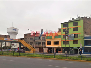 Foto 13 de Vive O Pon Tu Negocio Cerca A La Av. Universitaria Y Cdra. 31 Av. Perú 15 M2