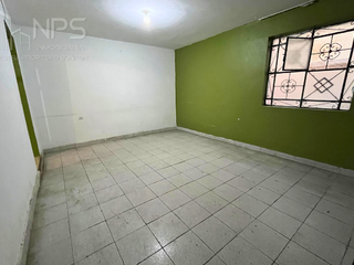 Foto 2 de VENDO CASA EN ESQUINA EN LOS OLIVOS – OPORTUNIDAD ÚNICA