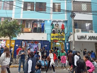 Foto 2 de Se Vende Tienda en Gamarra, 3Er Piso con Excelente Ubicacion