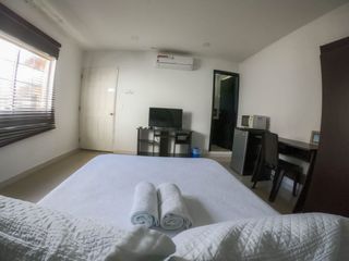 Foto 1 de SE ALQUILAN HABITACIONES POR NOCHE DE ACOMODACION DE PAREJA Y MULTIPLE, EXCELNTE UBICACION