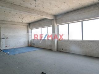 Foto 8 de ALQUILER DE EDIFICIO COMERCIAL Y/O INDUSTRIAL