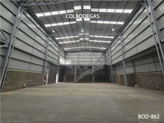 Foto 6 de RENTO BODEGA 631 MTS2,  Imagina las posibilidades que tendrás en un espacio tan amplio y bien equipado, Excelentes vías de acceso.