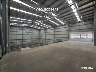 Foto 12 de RENTO BODEGA 631 MTS2,  Imagina las posibilidades que tendrás en un espacio tan amplio y bien equipado, Excelentes vías de acceso.