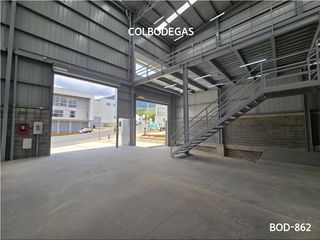 Foto 31 de RENTO BODEGA 631 MTS2,  Imagina las posibilidades que tendrás en un espacio tan amplio y bien equipado, Excelentes vías de acceso.