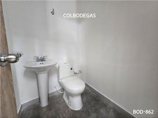 Foto 36 de RENTO BODEGA 631 MTS2,  Imagina las posibilidades que tendrás en un espacio tan amplio y bien equipado, Excelentes vías de acceso.