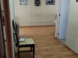 Foto 2 de Vendo Lindo Dpto con estacionamiento en Condominios Alcázar Rímac (cerca al Palacio de gobierno)