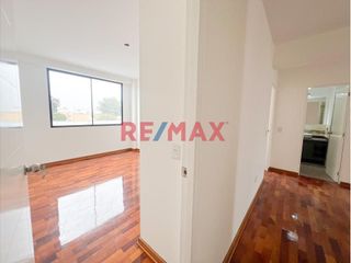 Foto 2 de Se Vende Terreno De 150 M2 En Residencial Monterrico - La Molina