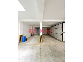 Foto 7 de Se Vende Terreno De 150 M2 En Residencial Monterrico - La Molina