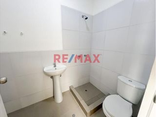 Foto 19 de Se Vende Terreno De 150 M2 En Residencial Monterrico - La Molina