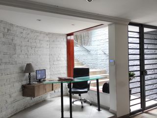 Foto 5 de VENTA DE LINDO DEPARTAMENTO EN AURORA MIRAFLORES FRENTE A PARQUE