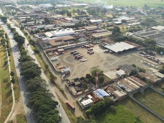 Foto 9 de Espacios para bodegaje o operaciones industriales – Cali, Palmira