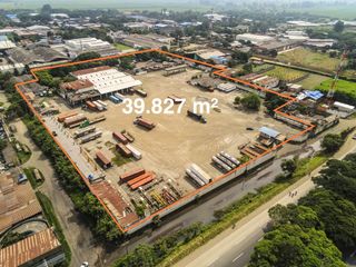 Foto 10 de Espacios para bodegaje o operaciones industriales – Cali, Palmira