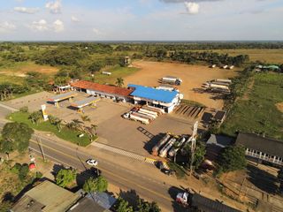 Foto 1 de ESTACIÓN DE SERVICIO EN VENTA - VÍA VILLAVICENCIO, PUERTO LOPÉZ