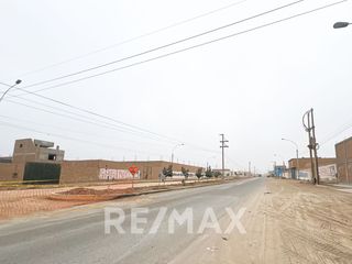 Foto 11 de Alquiler De Local  Industrial Zonificación I3 1900 M2 En El Distrito De Ancón