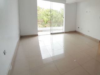 Foto 1 de 