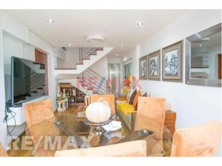 Foto 2 de Venta Departamento Triplex 240 M2 En Miraflores