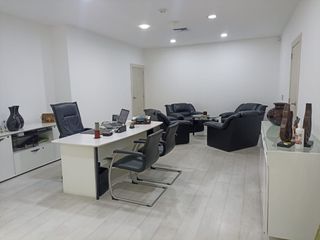 Foto 15 de OFICINA EN VENTA URDESA GUAYAQUIL