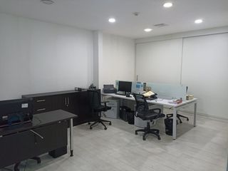 Foto 18 de OFICINA EN VENTA URDESA GUAYAQUIL
