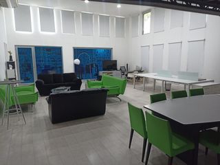 Foto 20 de OFICINA EN VENTA URDESA GUAYAQUIL