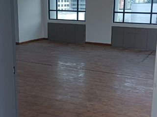 Foto 8 de Rento ESPECTACULAR  OFICINA 412M2, PISO COMPLETO CON GENERADOR ELECTRICO