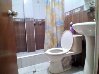 Foto 2 de VENTA AMPLIO DPTO EN LOS OLIVOS 120 M2- 5 HAB-5 BAÑOS