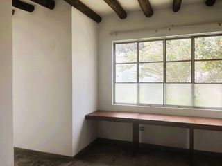 Foto 9 de Vendo linda casa en av. Reusche, Pachacamac