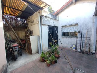 Foto 12 de Castelar Norte - Venta - Casa 4 Ambientes