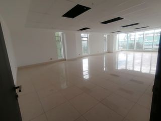 Foto 17 de Se Vende Edificio Comercial 3040M2 Naciones Unidas