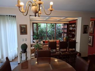 Foto 6 de CASA COMO TERRENO ( 303.80 M2) EN URB RESIDENCIAL HIGUERETA $ 600,000