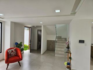 Foto 6 de Casa de venta de 3 dormitorios La Primavera Cumbayá Quito Ecuador