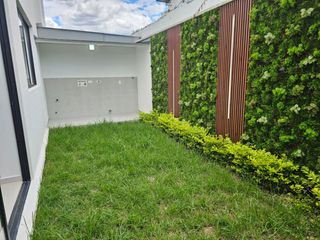 Foto 11 de Casa de venta de 3 dormitorios La Primavera Cumbayá Quito Ecuador
