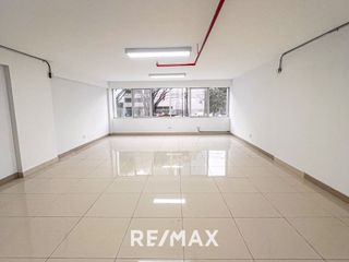 Foto 1 de Alquiler De Oficina De 805 M2 Piso Completo En San Isidro