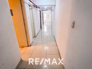 Foto 25 de Alquiler De Oficina De 805 M2 Piso Completo En San Isidro