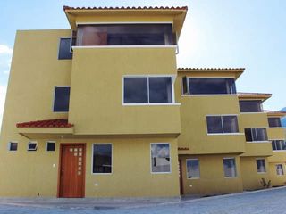 Foto 1 de CASA DE RENTA EN POMASQUI