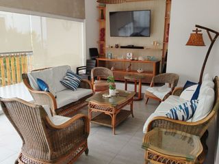 Foto 1 de VENTA DE EXCLUSIVO DUPLEX AMOBLADO Y EQUIPADO EN TUMBES