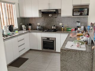 Foto 6 de VENTA DE EXCLUSIVO DUPLEX AMOBLADO Y EQUIPADO EN TUMBES