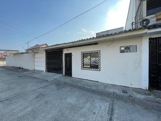 Foto 1 de CIUDADELA GUAYACANE3S VENDO PRECIOSA VILLA UNA PLANTA, TRES DORMITORIOS, EXCELENTES ACABADOS, OPORTUNIDAD